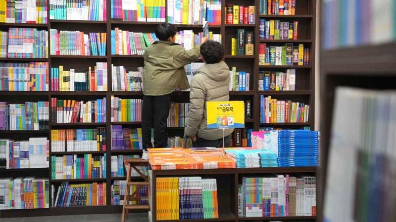 책에 대한 마음을 나누는 문화의 내일, 진주문고